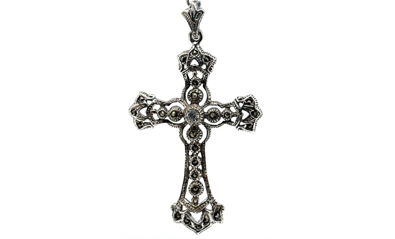Cruz plata marcasitas