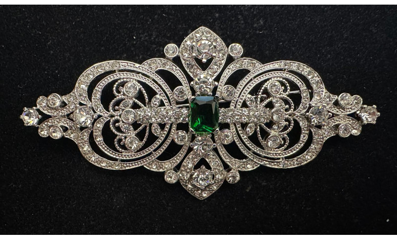 Broche mantilla rodio color