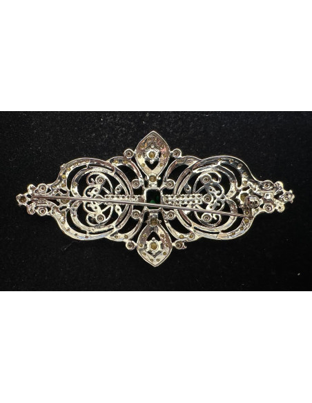 Broche mantilla rodio color