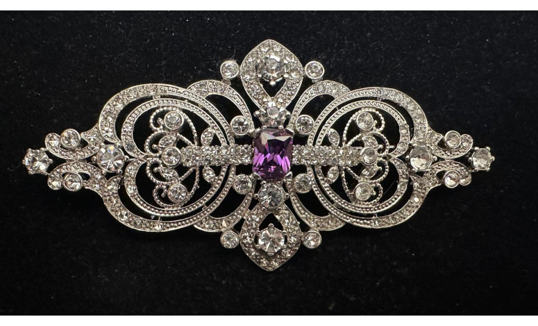 Broche mantilla rodio color