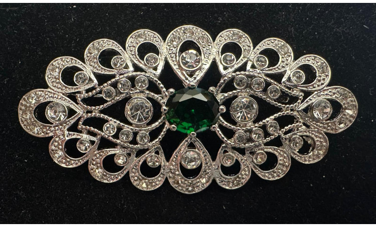 Broche mantilla rodio color