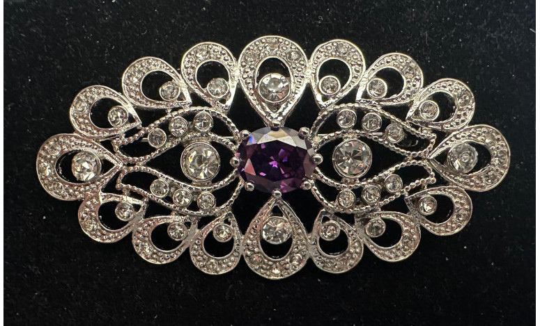 Broche mantilla rodio color