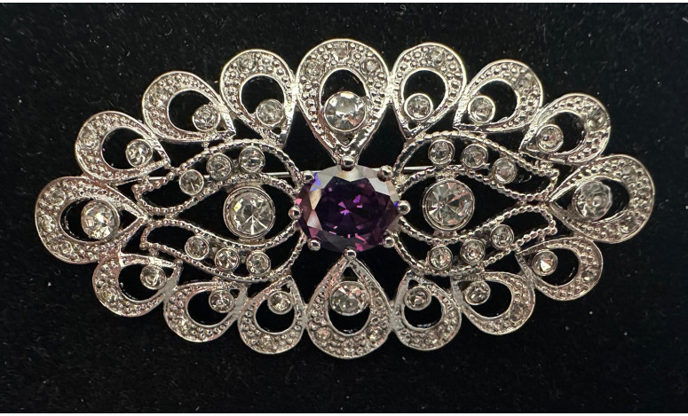 Broche mantilla rodio color
