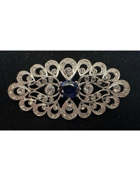 Broche mantilla rodio color