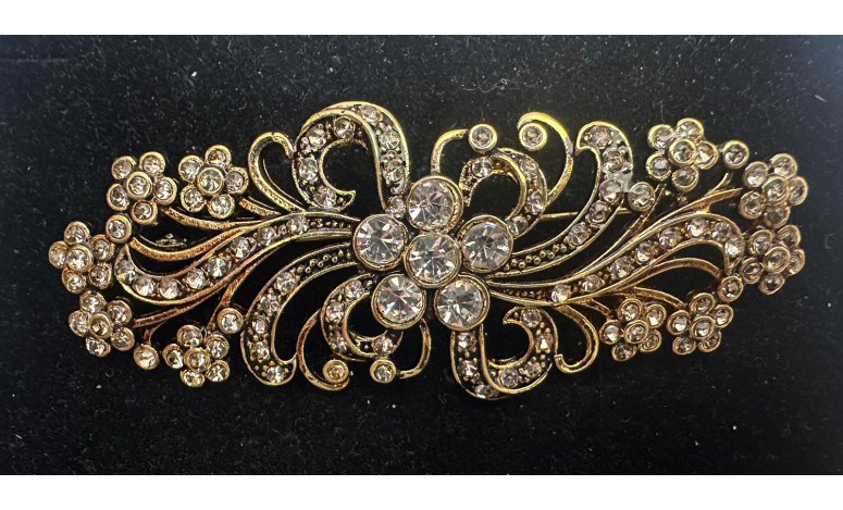 Broche mantilla rodio