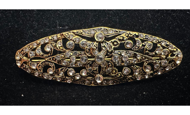 Broche mantilla rodio