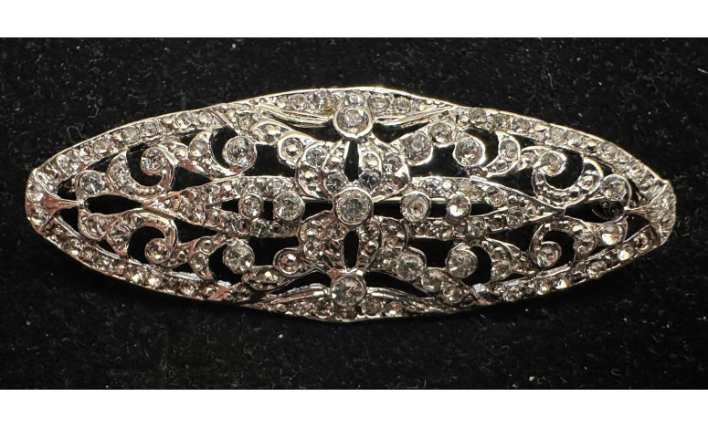 Broche mantilla rodio