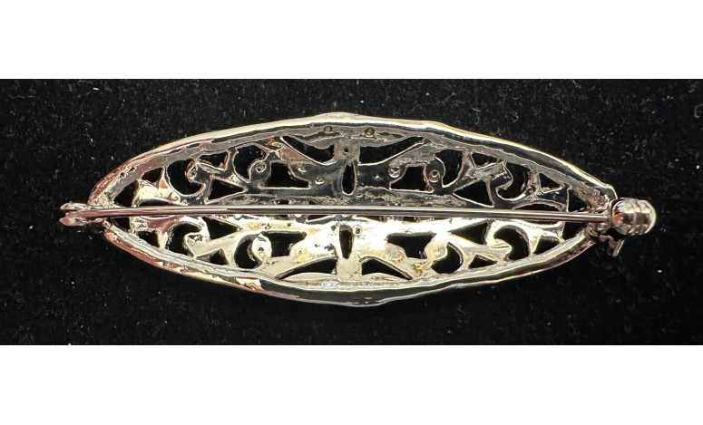 Broche mantilla rodio
