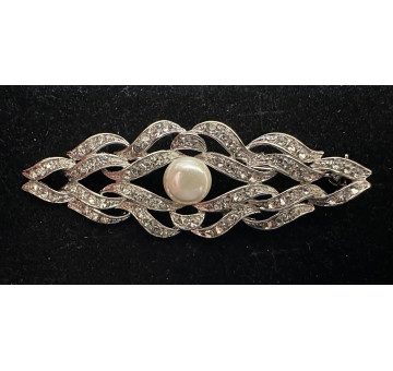 Broche mantilla rodio