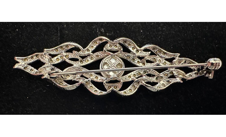 Broche mantilla rodio