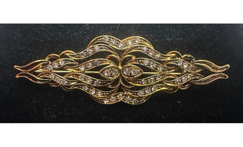 Broche mantilla rodio