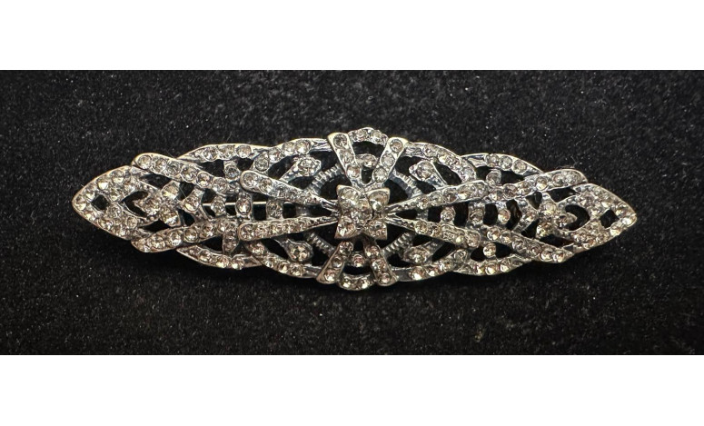 Broche mantilla rodio