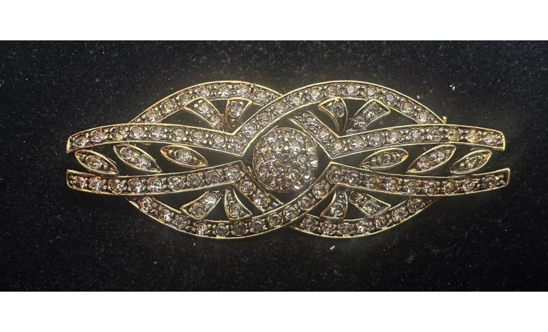 Broche mantilla rodio