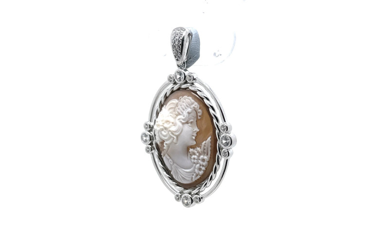 Colgante camafeo plata