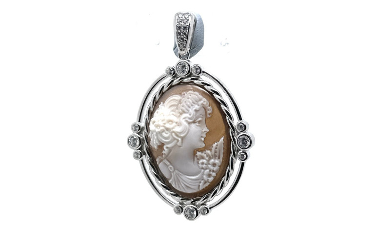 Colgante camafeo plata