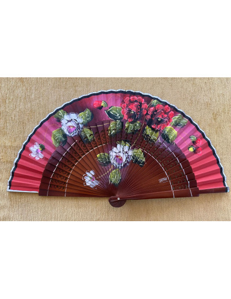 Abanico calado rosas