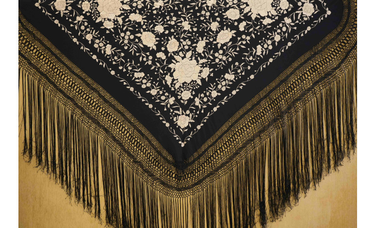 Mantón mano seda 140cm