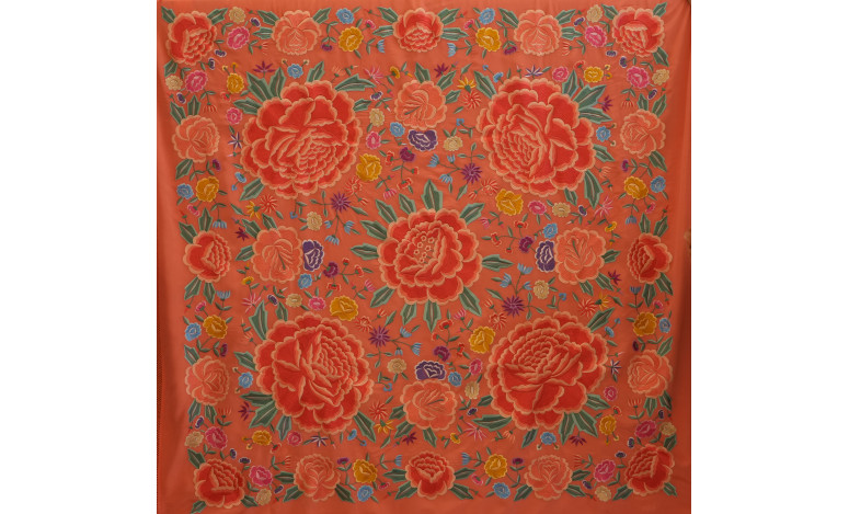Mantón bordado a máquina 150cm
