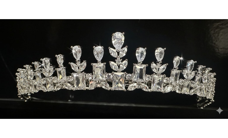 Tiara rodio lágrimas cristal