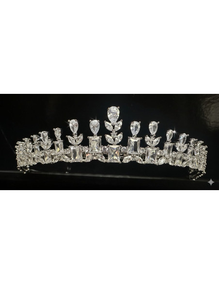 Tiara rodio lágrimas cristal