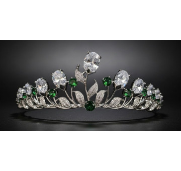 Tiara rodio con esmeraldas