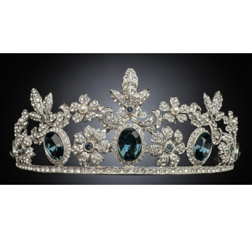Tiara zafiros plata