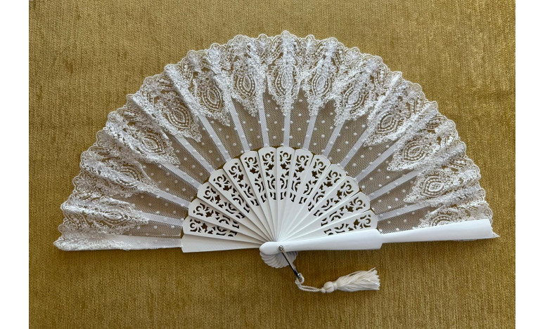 Abanico encaje plumeti
