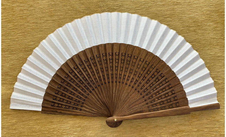 Abanico calado
