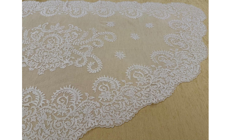Mantilla media luna 75*150
