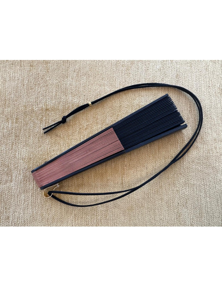 Abanico bolso liso con colgador