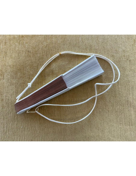 Abanico bolso liso con colgador