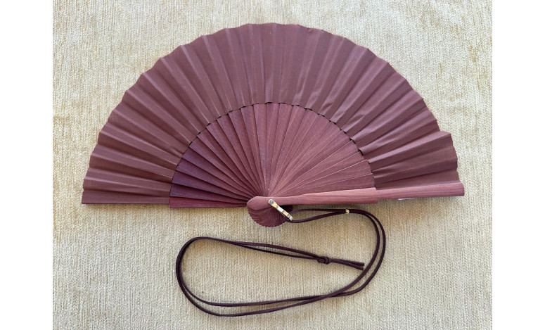 Abanico bolso liso con colgador