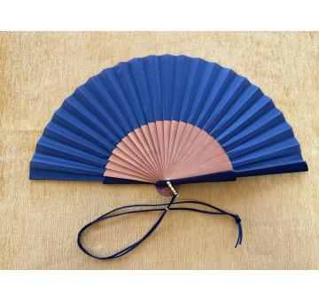 Abanico liso con colgador 2