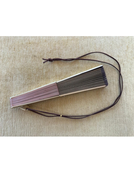 Abanico liso con colgador