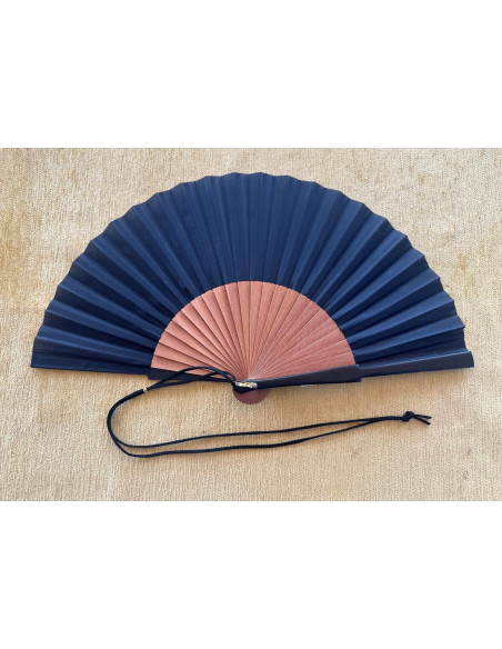 Abanico liso con colgador