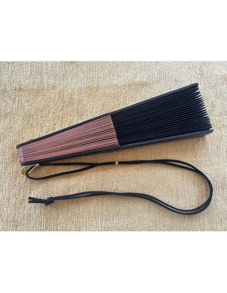 Abanico liso con colgador