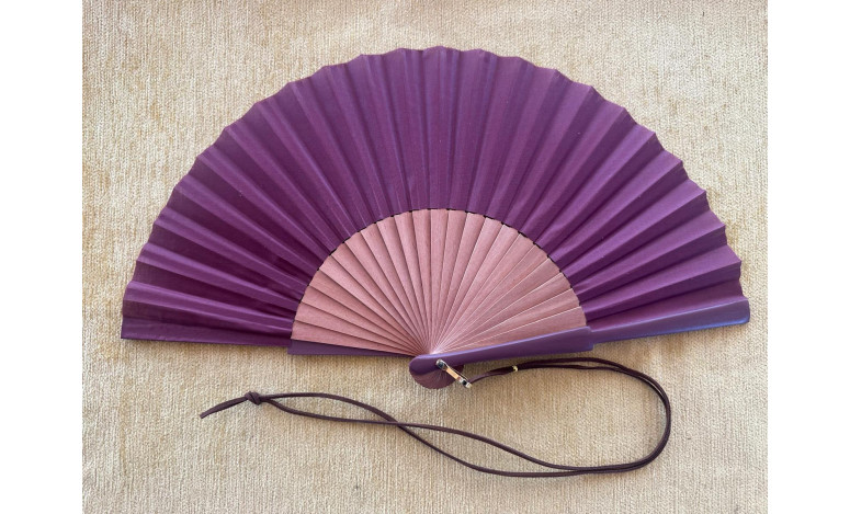 Abanico liso con colgador