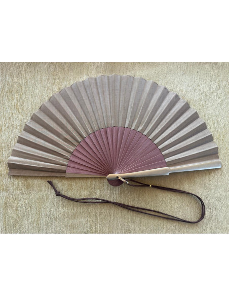 Abanico liso con colgador