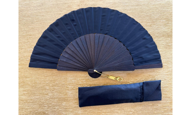 Abanico bolso seda negra