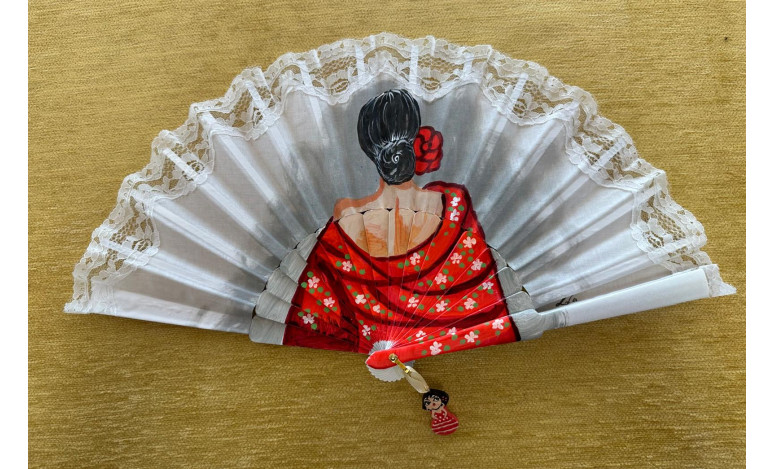Abanico flamenca con encaje