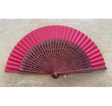 Abanico liso tela roja