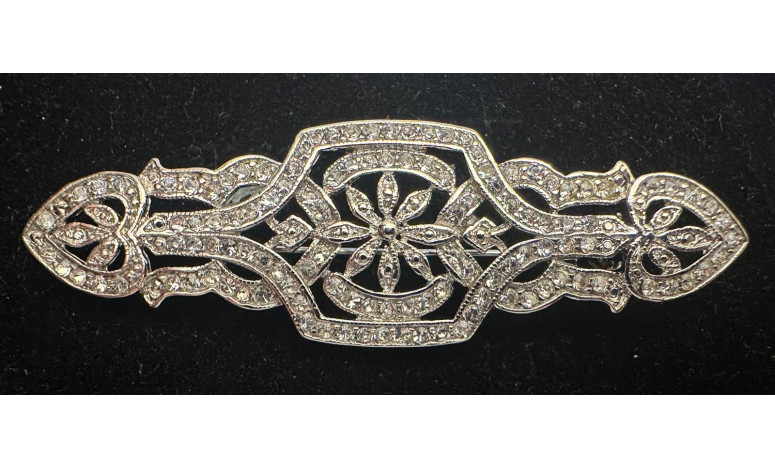 Broche mantilla plata