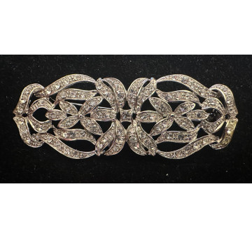 Broche mantilla plata