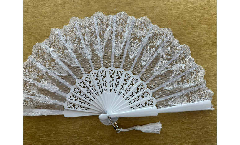 Abanico encaje plumeti