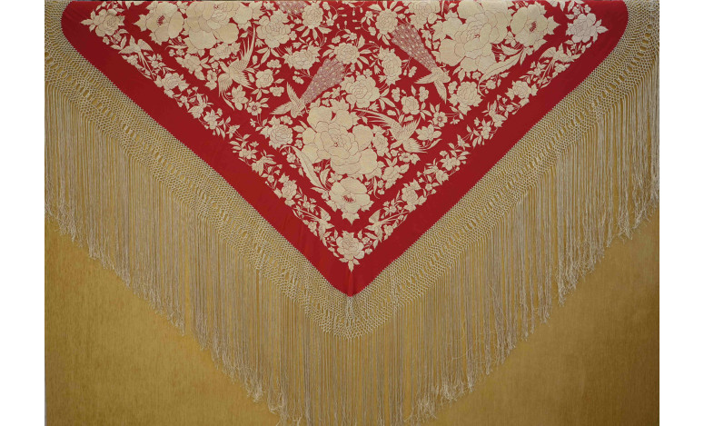Mantón bordado a mano en seda 140cm