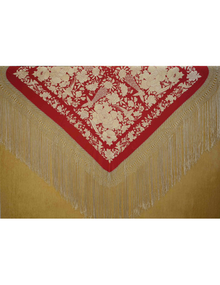 Mantón bordado a mano en seda 140cm