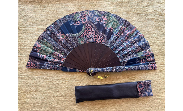 Abanico batik flores
