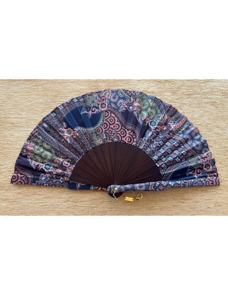 Abanico batik flores