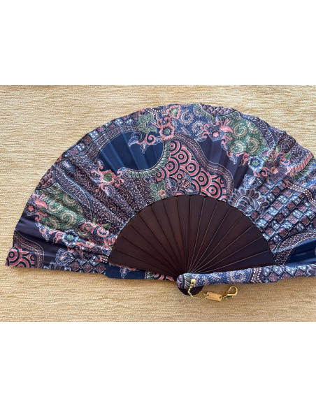 Abanico batik flores