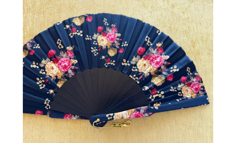 Abanico batik flores